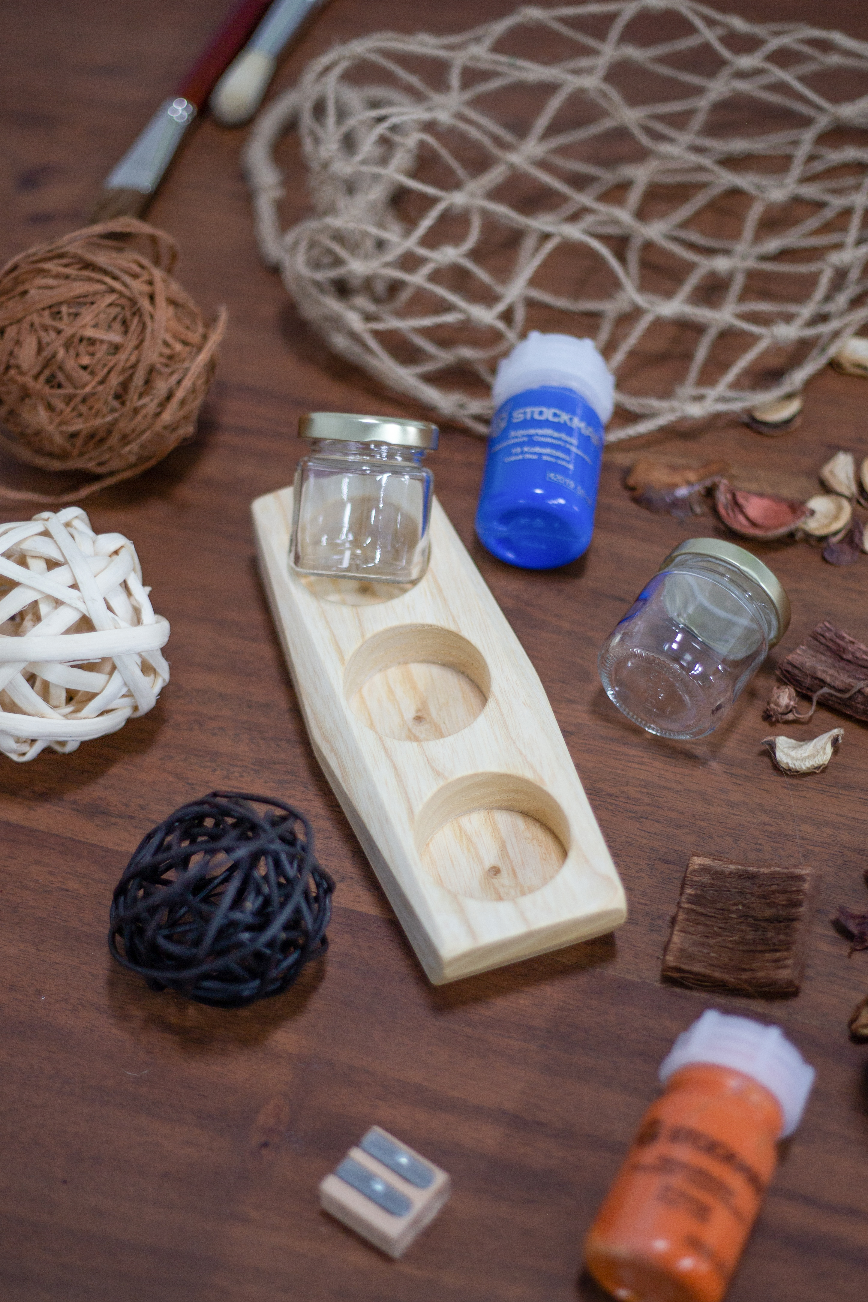 M:\Faktura-Onlineshop\FOTOS SHOP SEDULUS 2017\PÄD. Material für Shop 2017\FOTOS KAUL\Holzhalter 3er.jpg