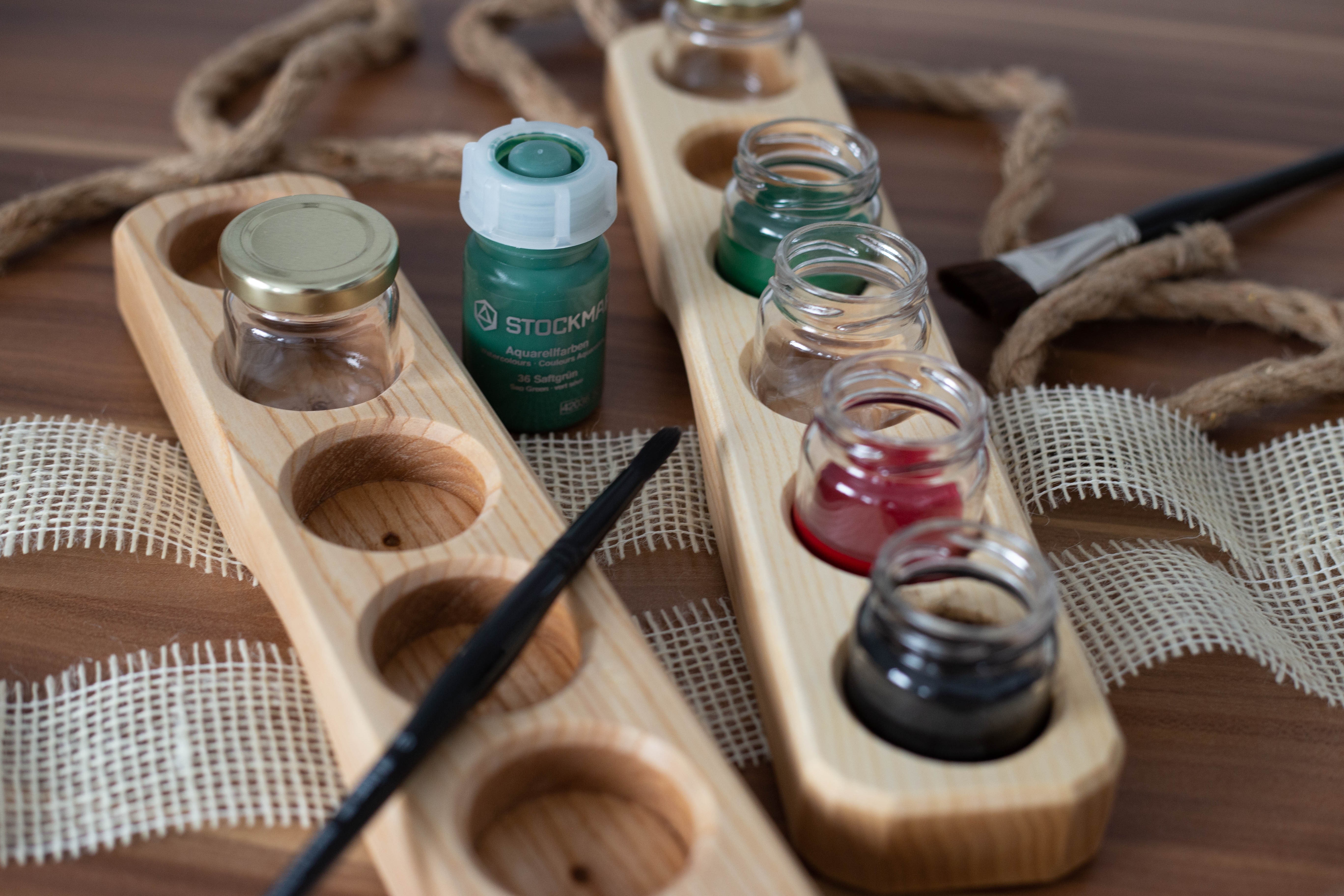 M:\Faktura-Onlineshop\FOTOS SHOP SEDULUS\PÄD. Material für Shop\FOTOS KAUL\Holzartikel\6er Halter mit Mulde 1.jpg